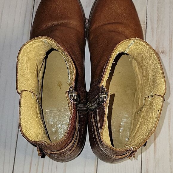 Frye  Molly D Ring Short Boot Booties - Picture 12 of 13